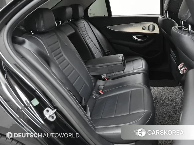 Mercedes-Benz E-Class W213 2019 Черный из Кореи, фото 3