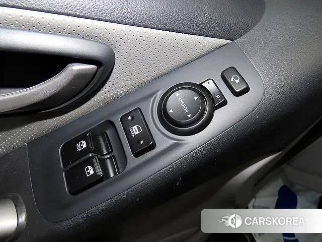 Hyundai The New Grand Starex 2020 Белый из Кореи, фото 3