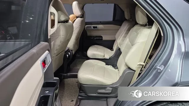 Ford Explorer 6th Generation 2021 Серый из Кореи, фото 3