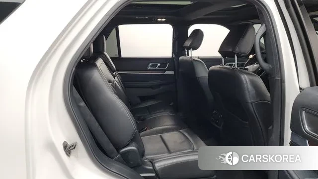 Ford Explorer 2018 Белый из Кореи, фото 3