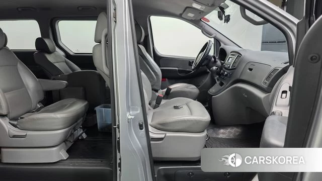 Hyundai The New Grand Starex 2018 Серебряный из Кореи, фото 3