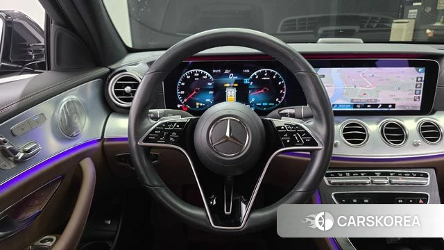 Mercedes-Benz E-Class W213 2021 Серый из Кореи, фото 3