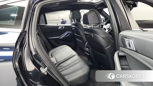 BMW X6 (G06) 2022 Черный из Кореи, фото 3