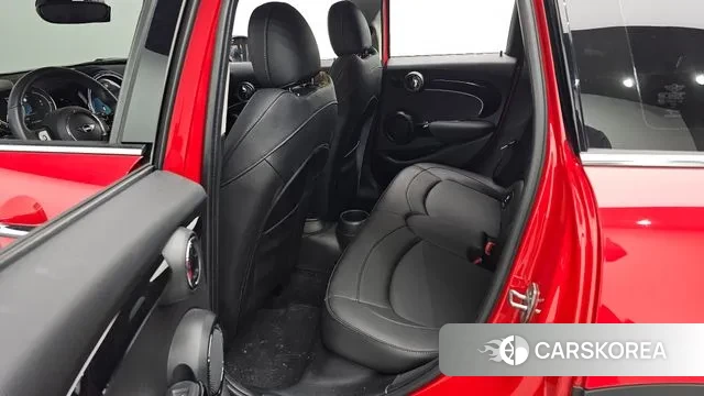 Mini Cooper 2022 Красный из Кореи, фото 3