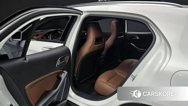 Mercedes-Benz GLA-Class X156 2018 Белый из Кореи, фото 3