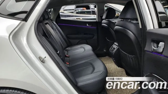 Kia The New K5 2nd generation 2018 Белый из Кореи, фото 3