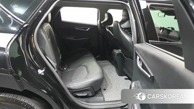Kia EV6 2022 Черный из Кореи, фото 3