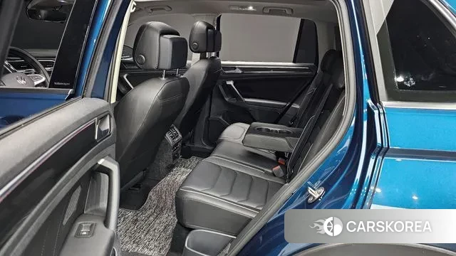 Volkswagen Tiguan second Generation 2022 Синий из Кореи, фото 3