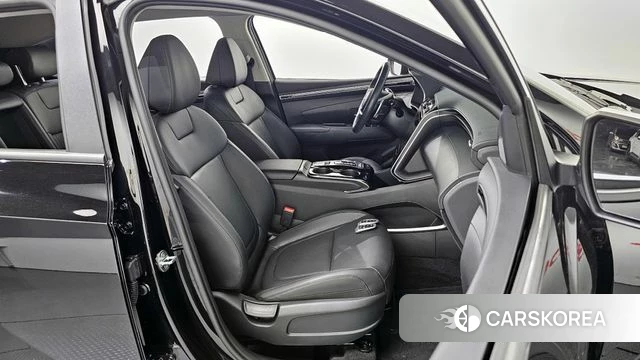 Hyundai Tucson (NX4) 2021 Черный из Кореи, фото 3