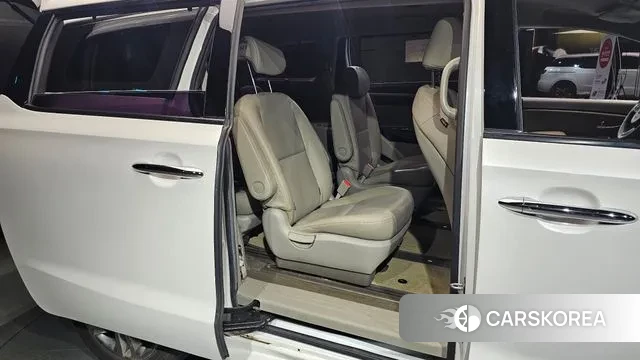 Kia All New Carnival 2018 Белый из Кореи, фото 3