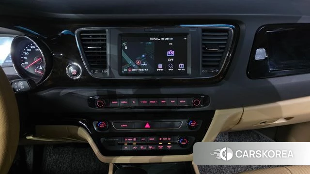 Kia The New Carnival 2018 Белый из Кореи, фото 3