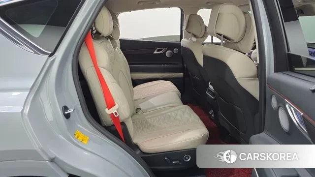 Genesis GV80 Coupe 2024 Светло-серебряный цвет из Кореи, фото 3