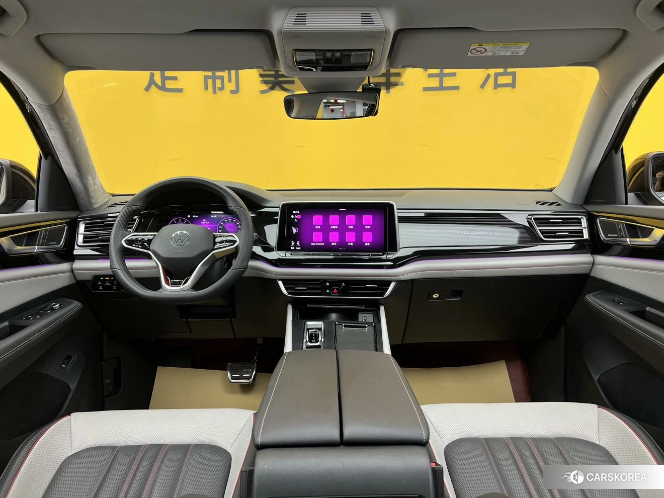 Volkswagen Tourang 2024 Черный из Китая, фото 3