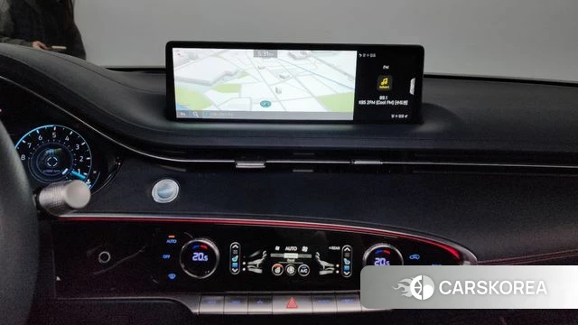 Genesis GV70 2022 Черный из Кореи, фото 3