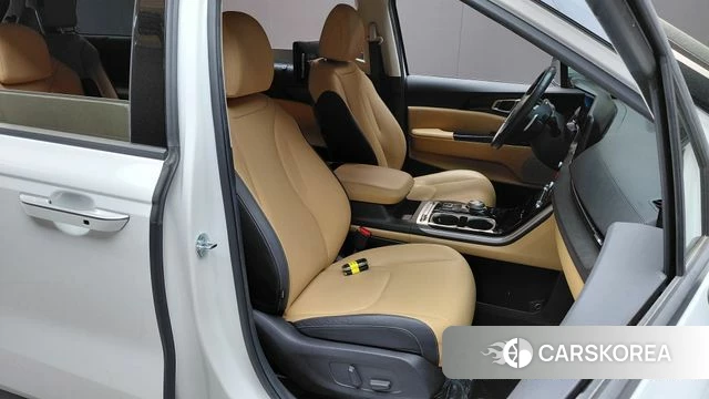 Kia Carnival 4th generation 2022 Белый из Кореи, фото 3
