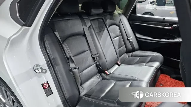 Hyundai Grandeur IG 2018 Белый из Кореи, фото 3