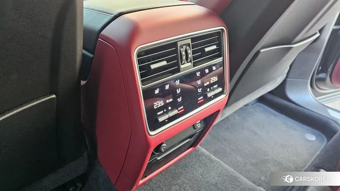 Porsche Cayenne (PO536) 2019 Черный из Кореи, фото 3