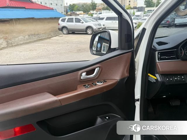 Hyundai The New Grand Starex 2019 Белый из Кореи, фото 3