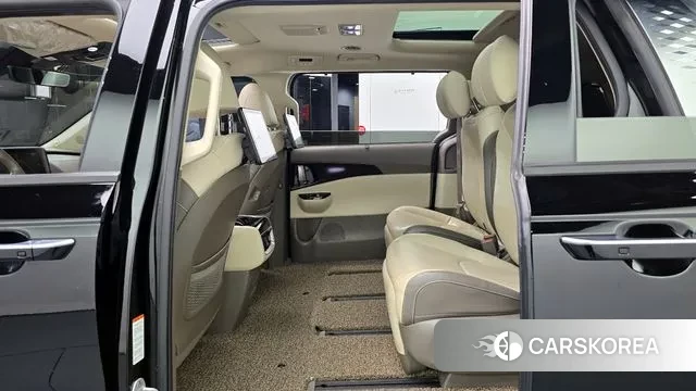 Kia Carnival 4th generation 2021 Черный из Кореи, фото 3