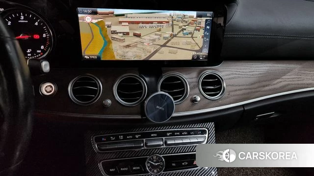 Mercedes-Benz E-Class W213 2019 Черный из Кореи, фото 3
