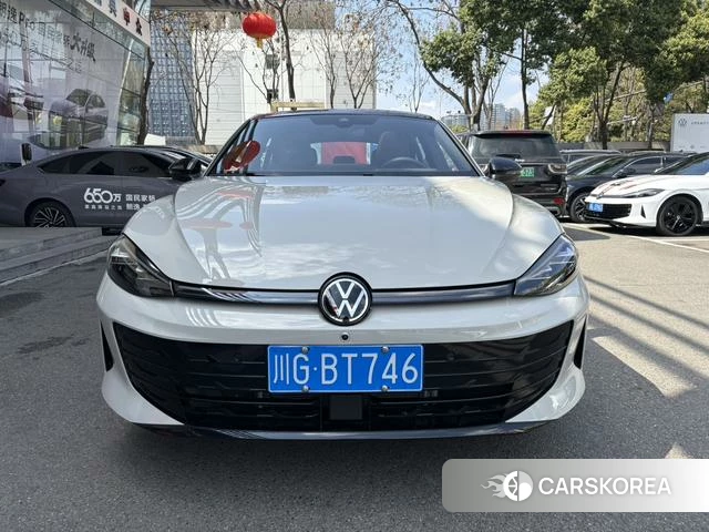 Volkswagen Lingdu 2025 Белый из Китая, фото 3