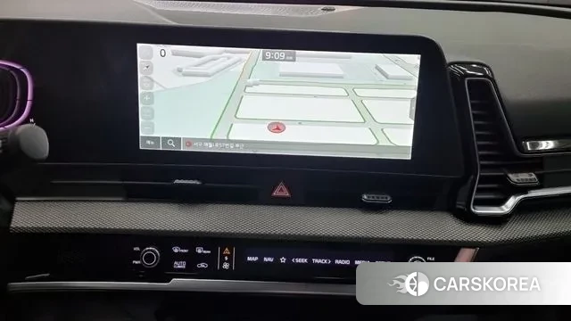 Kia Sportage 5th Generation 2023 Белый из Кореи, фото 3