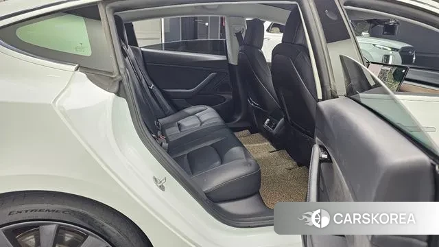 Tesla Model 3 2020 Белый из Кореи, фото 3