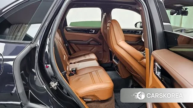 Porsche Cayenne (PO536) 2019 Черный из Кореи, фото 3