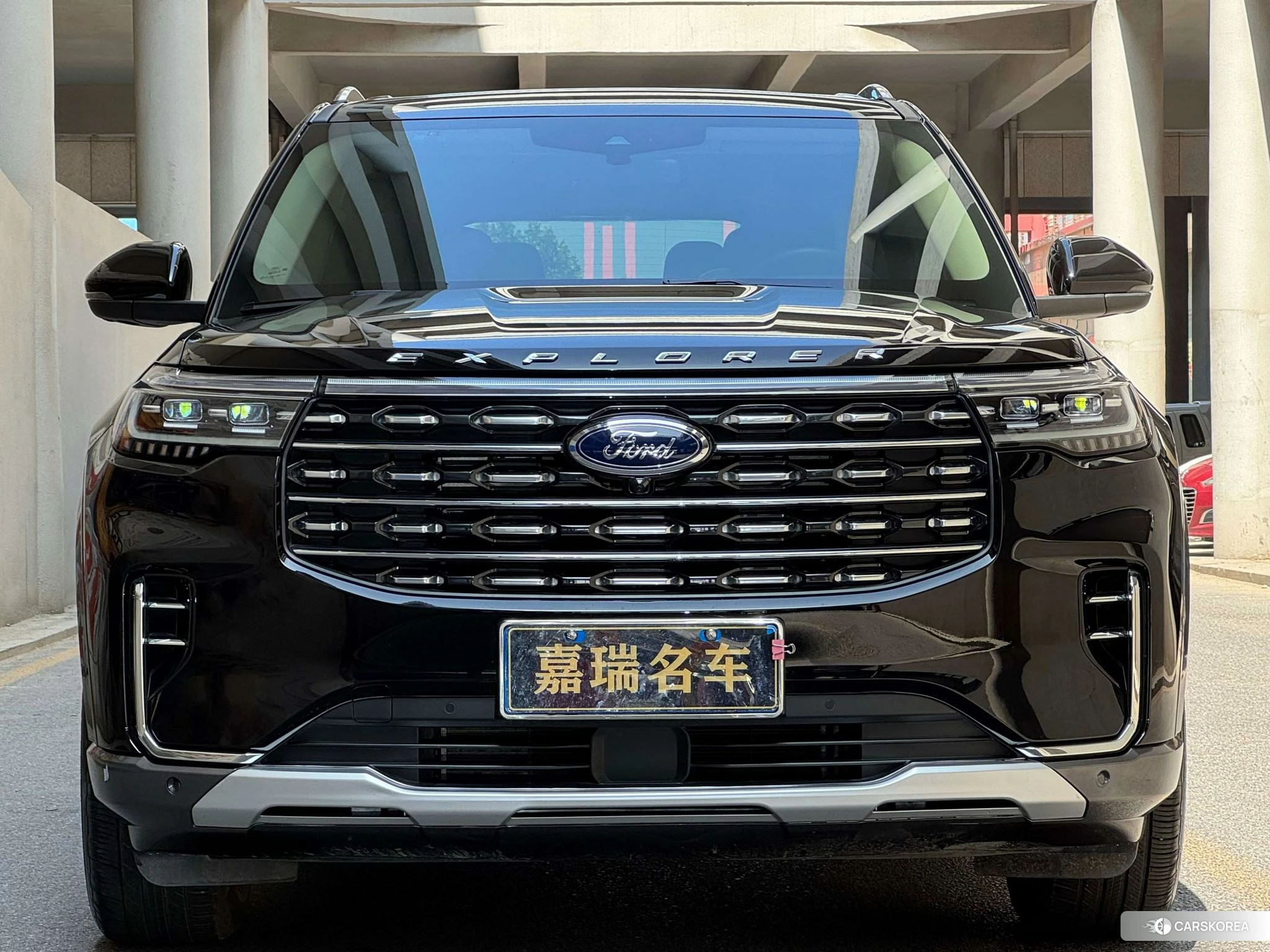 Ford Explorer 2022 Черный из Китая, фото 3