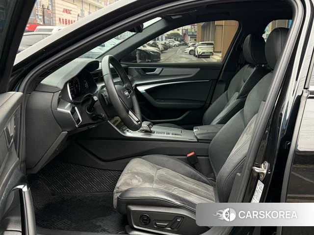 Audi A6L 2021 Черный из Китая, фото 3