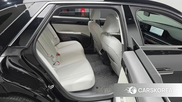 Hyundai Grandeur (GN7) 2023 Черный из Кореи, фото 3