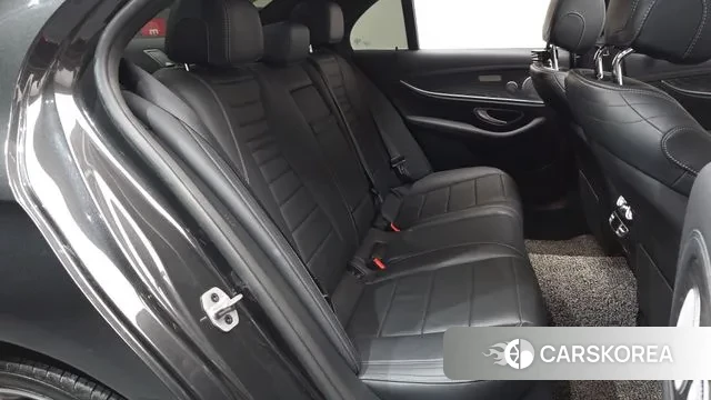 Mercedes-Benz E-Class W213 2020 Серый из Кореи, фото 3