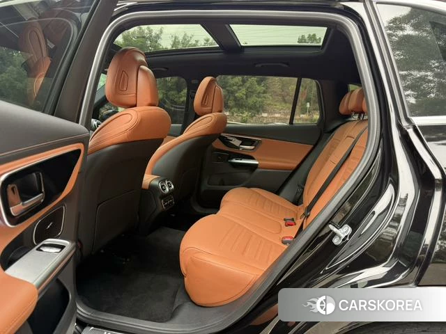 Mercedes-Benz GLC 2024 Черный из Китая, фото 3