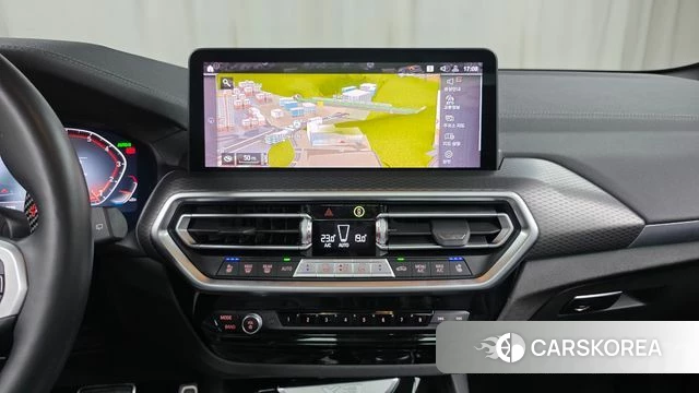 BMW X3 (G01) 2024 Цвет галактики из Кореи, фото 3