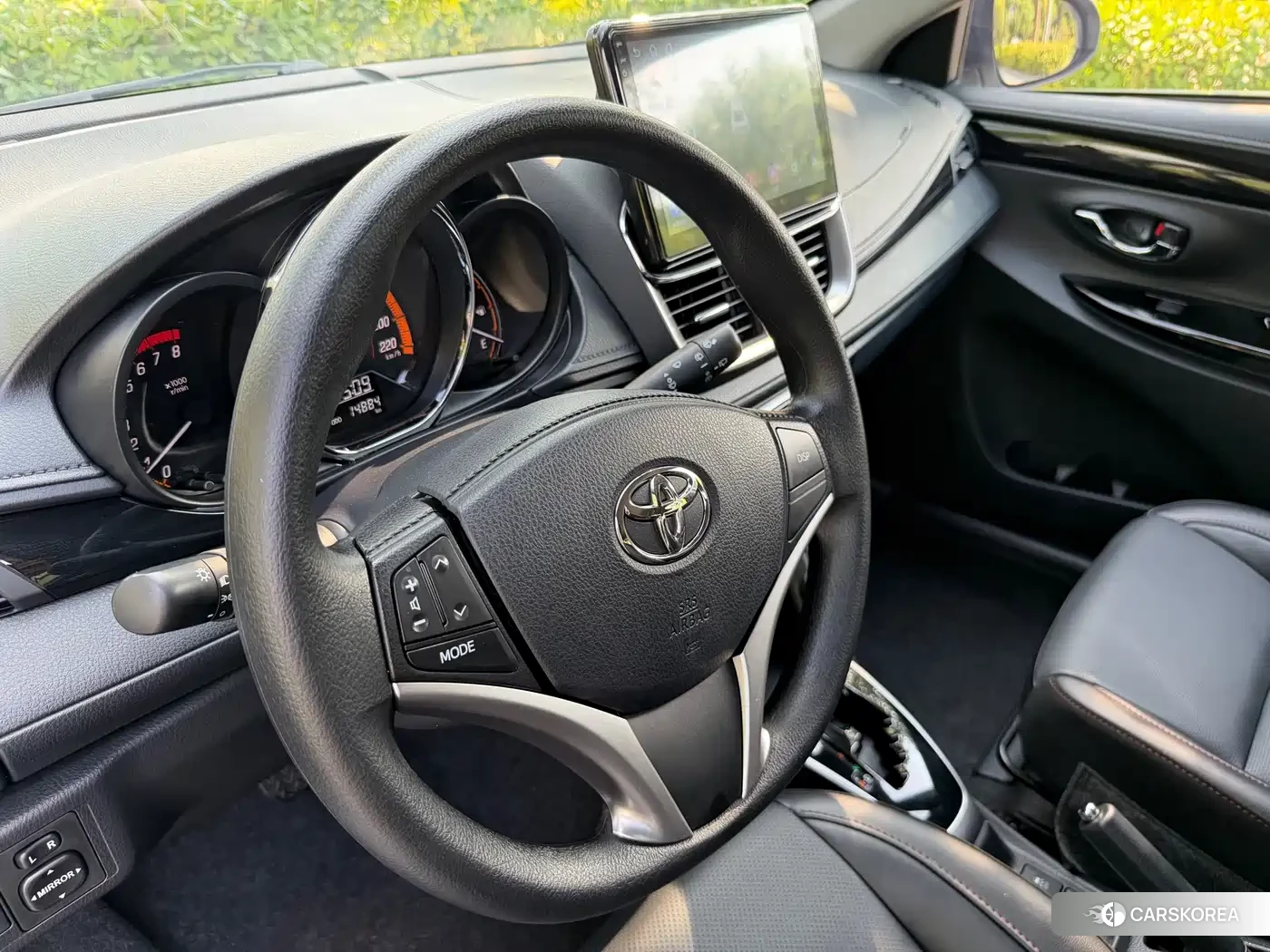 Toyota YARIS L Zhixuan 2022 Silver/gray из Китая, фото 3