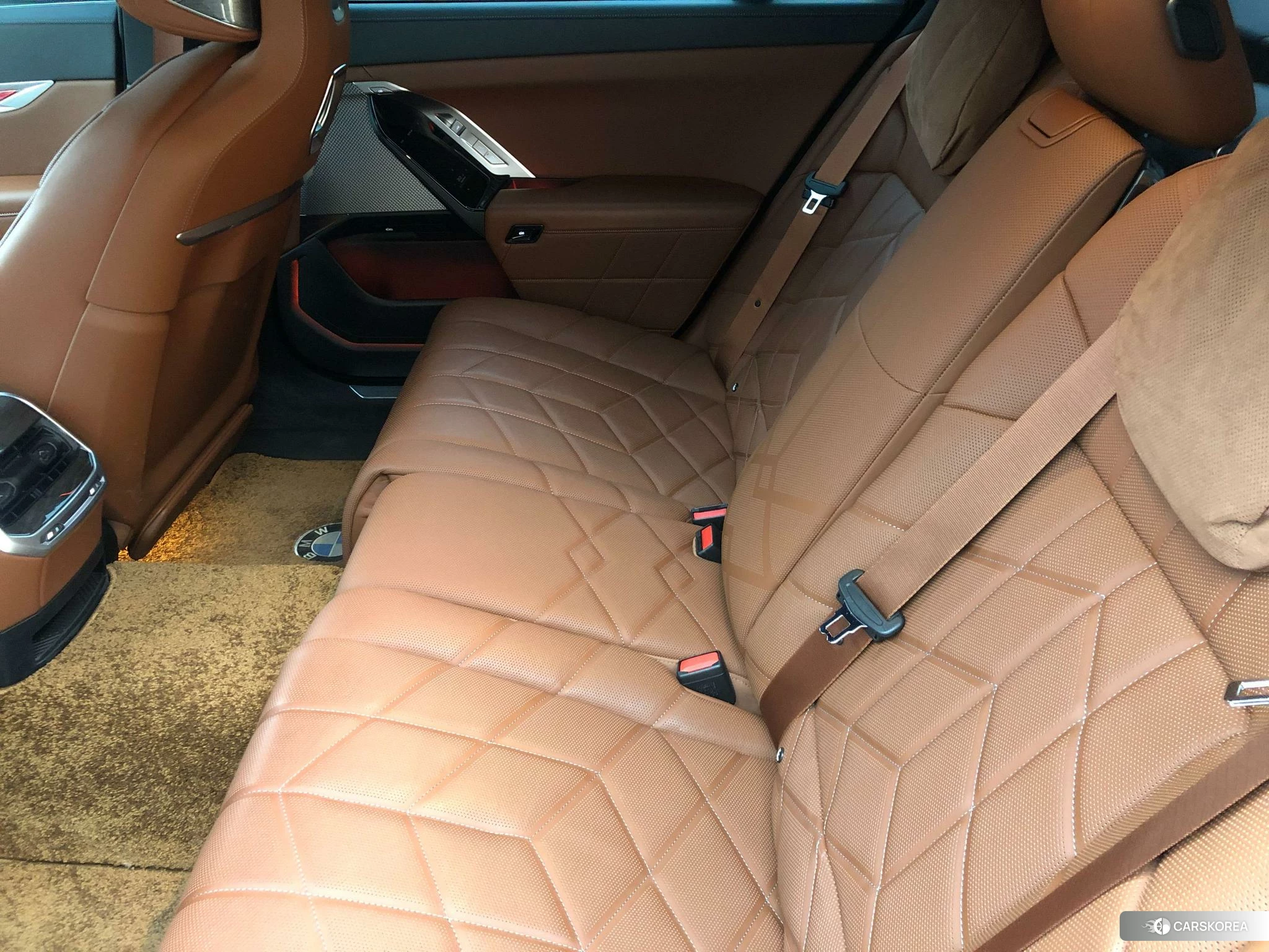 BMW 7 series 2022 Черный из Китая, фото 3