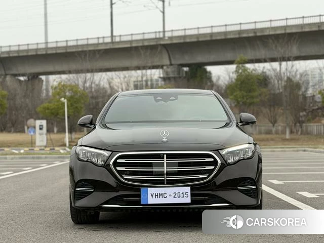 Mercedes-Benz E-class id 4221270 из Китая 3