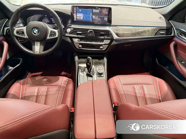 BMW 5 series 2022 Белый из Китая, фото 3