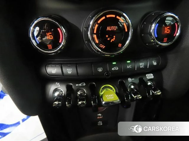 Mini Cooper Electric 2023 Белый из Кореи, фото 3