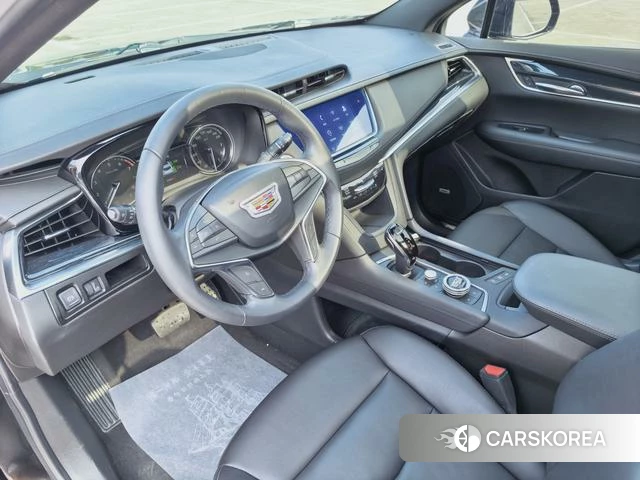 Cadillac XT5 2024 Черный из Китая, фото 3