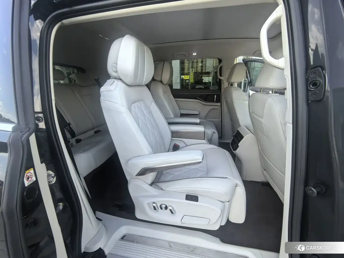 Volkswagen Viloran 2024 Черный из Китая, фото 3