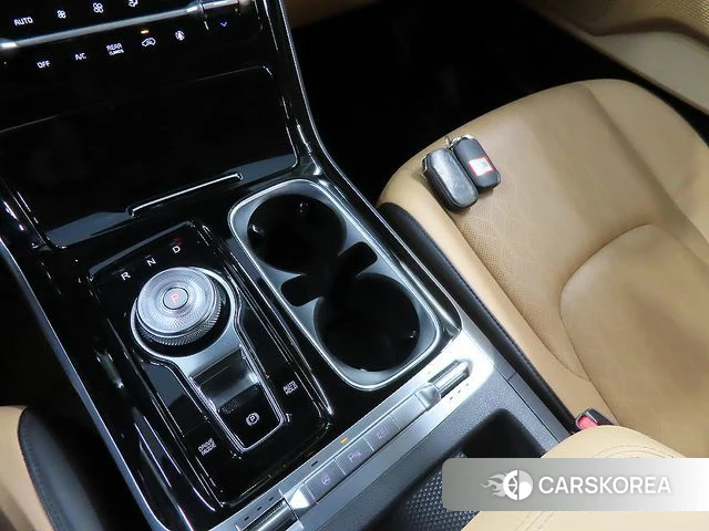 Kia Carnival 4th generation 2022 Белый из Кореи, фото 3