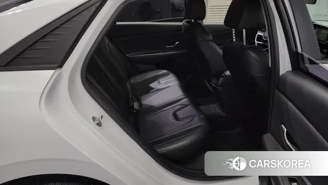 Hyundai Avante (CN7) 2021 Белый из Кореи, фото 3