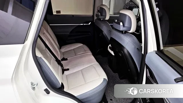 Ssangyong Torres EVX 2024 Белый из Кореи, фото 3