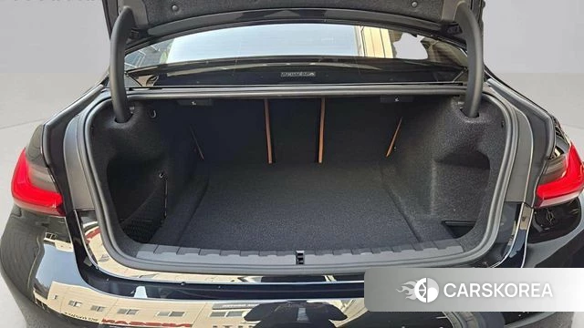 BMW 3 Series (G20) 2024 Черный из Кореи, фото 3