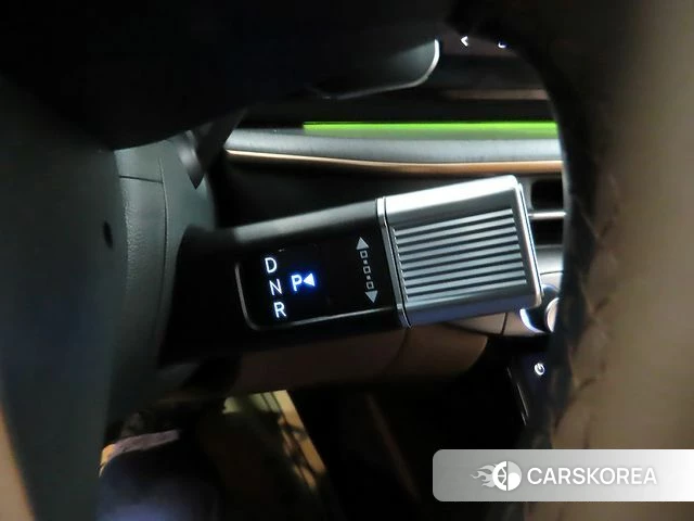 Hyundai Grandeur Hybrid (GN7) 2023 Белый из Кореи, фото 3