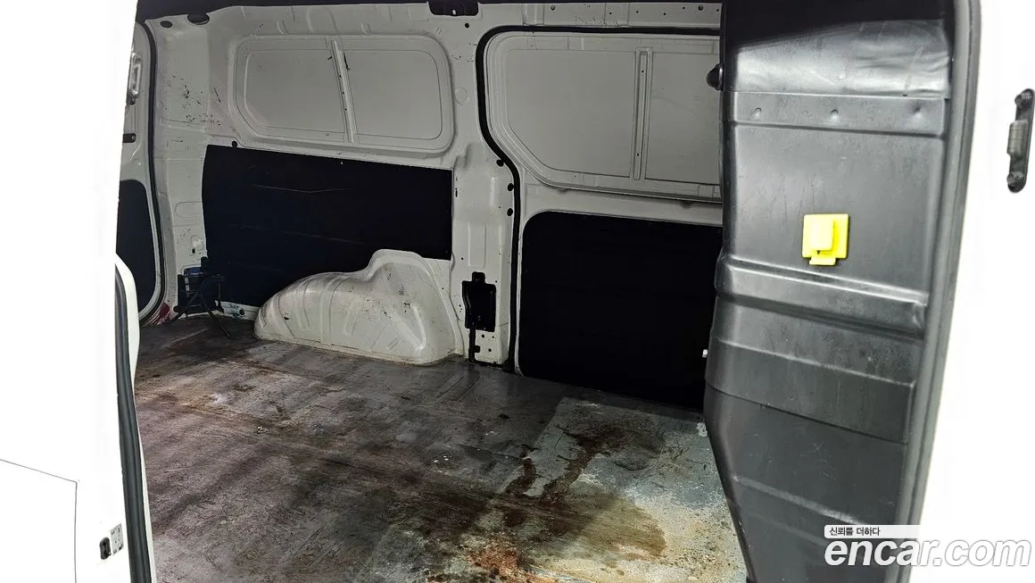 Hyundai The New Grand Starex 2018 Белый из Кореи, фото 3