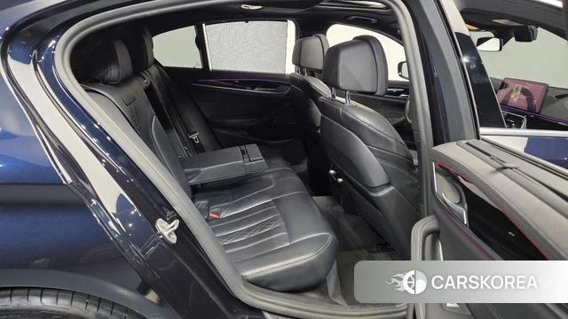BMW 5 Series (G30) 2022 Черный из Кореи, фото 3