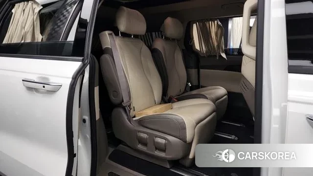 Kia Carnival 4th generation 2023 Белый из Кореи, фото 3