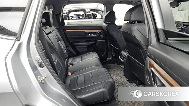 Honda CR-V 5th generation 2019 Серебристо-серый из Кореи, фото 3